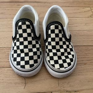 Toddler checkered slip on vans